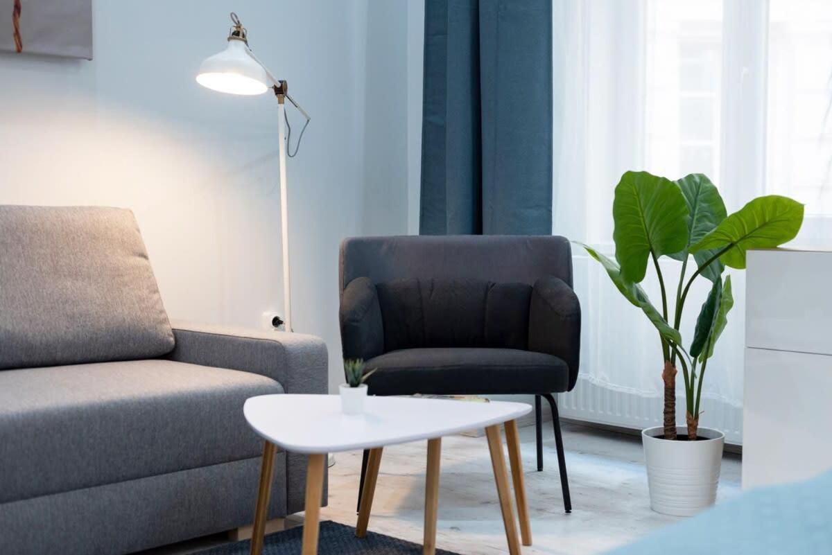 New Spacious Apartment At Superb Location Budapest Extérieur photo
